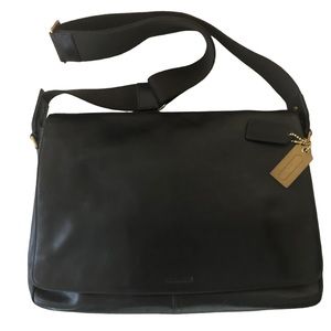 NWOT Coach 70486 Leather Courier Messenger Bag.  Black.  Unisex.